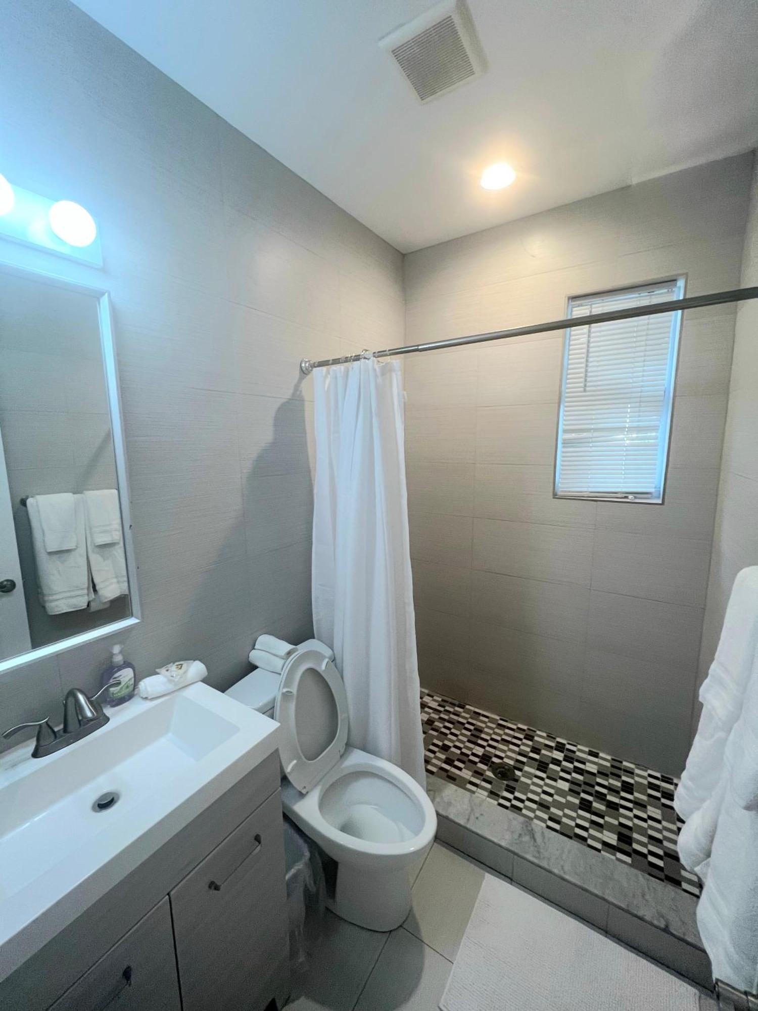 The Pearl Beachside Apartments On Hollywood Beach Kamer foto